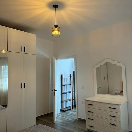 Vata 2 Apartment